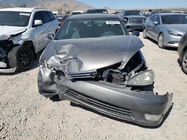 4T1BE30K35U580806 - 2005 TOYOTA CAMRY LE TAN photo 5