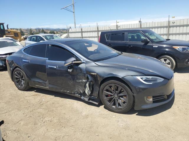 5YJSA1E28GF141836 - 2016 TESLA MODEL S GRAY photo 4