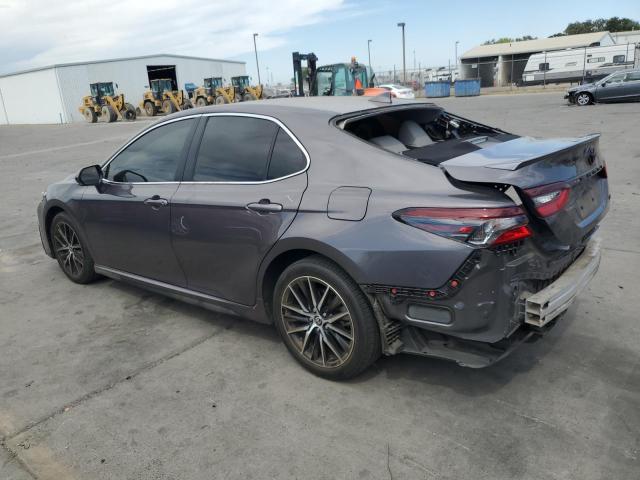 4T1G11AK3PU749441 - 2023 TOYOTA CAMRY SE NIGHT SHADE GRAY photo 2