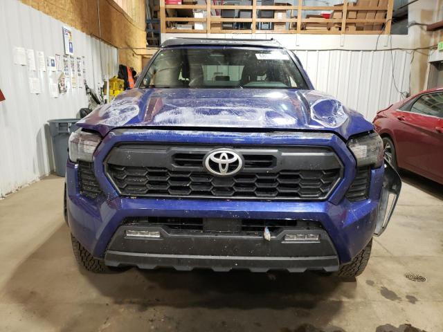 3TMLB5JN1RM002946 - 2024 TOYOTA TACOMA DOUBLE CAB Blau Foto 5