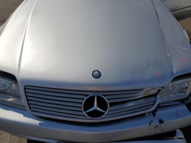 WDBFA68F6XF187785 - 1999 MERCEDES-BENZ SL 500 فضي صورة 11