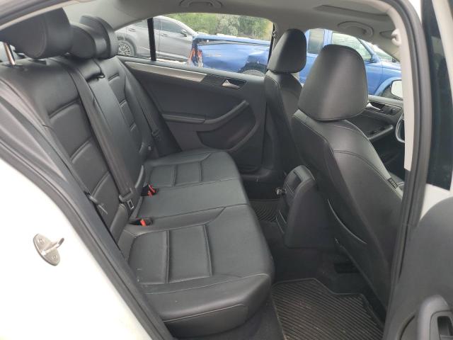 3VWDB7AJ0HM255295 - 2017 VOLKSWAGEN JETTA SE 白色 照片 10