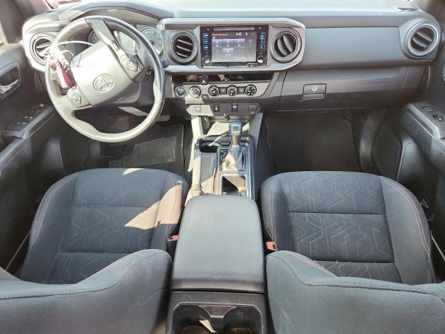 3TMCZ5AN1HM051977 - 2017 TOYOTA TACOMA DOUBLE CAB ORANGE photo 8