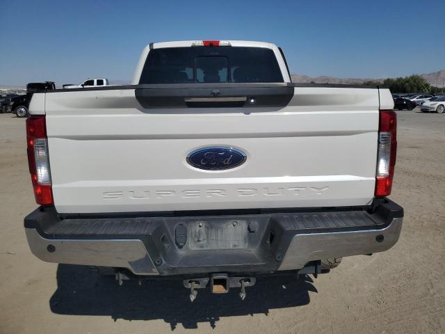1FT7W2BTXJEC06110 - 2018 FORD F250 SUPER DUTY WHITE photo 6