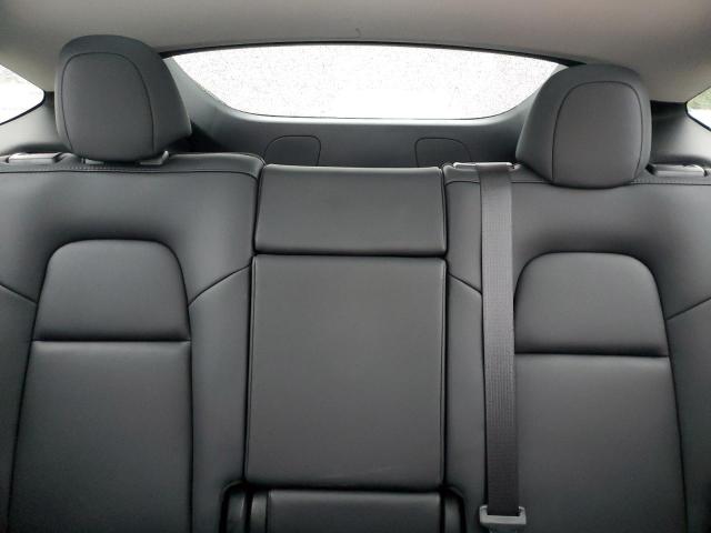 7SAYGDEE8PF762582 - 2023 TESLA MODEL Y Grau Foto 10