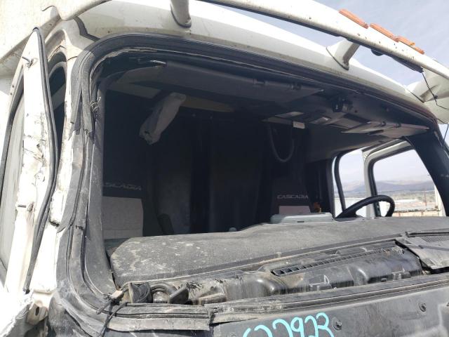 1FVHHTDV9LLLG5993 - 2020 FREIGHTLINER CASCADIA 1 WHITE photo 5