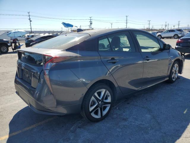 JTDKARFU0J3065631 - 2018 TOYOTA PRIUS Сұр фото 3