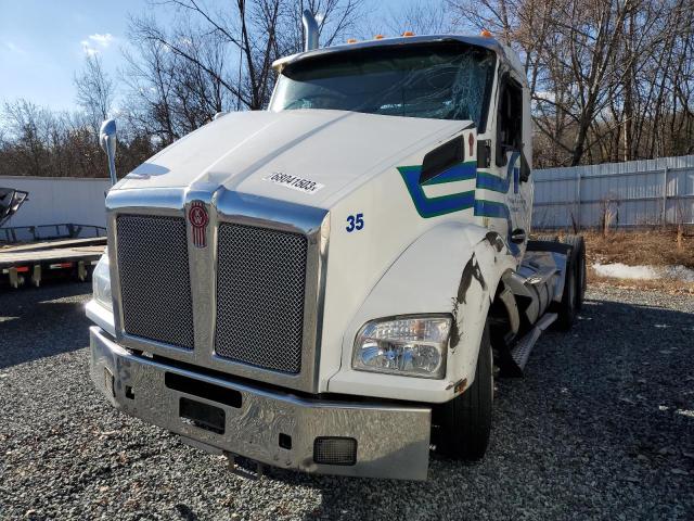 1XKZDP9X9LJ406768 - 2020 KENWORTH CONSTRUCTI T880 WHITE photo 9