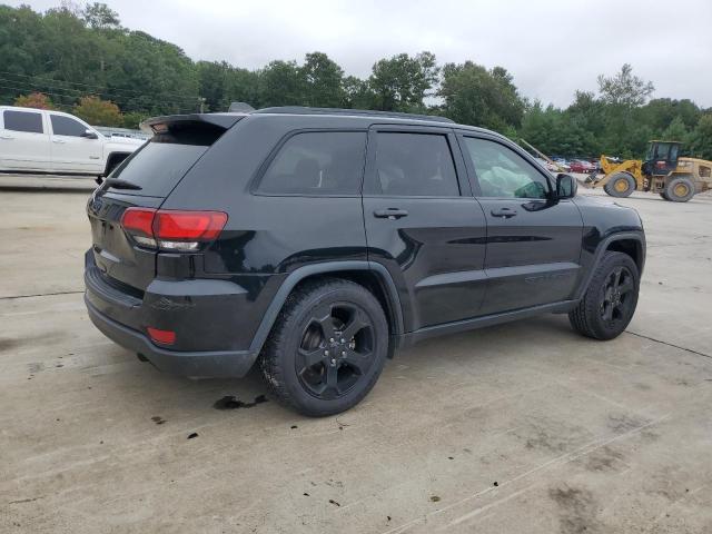 1C4RJFAG7KC728130 - 2019 JEEP GRAND CHEROKEE LAREDO BLACK photo 3