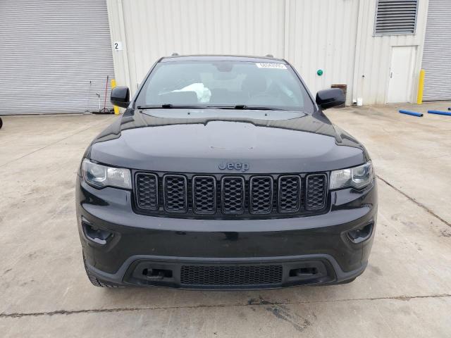 1C4RJFAG7KC728130 - 2019 JEEP GRAND CHEROKEE LAREDO BLACK photo 5