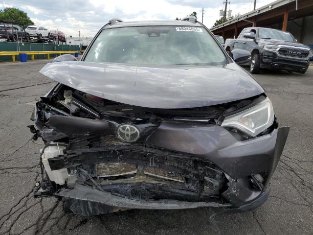 2T3RFREV4HW544667 - 2017 TOYOTA RAV4 XLE GRAY photo 5
