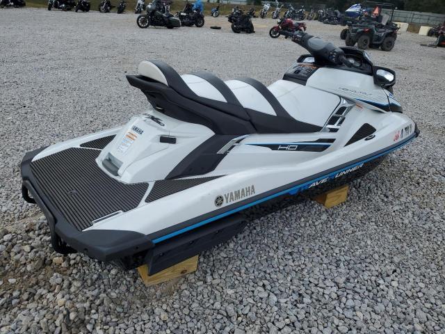 YAMA0780F818 - 2018 YAMAHA WAVERUNNE WHITE photo 4