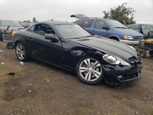 WDBWK5JA8AF233453 - 2010 MERCEDES-BENZ SLK 350 BLACK photo 4