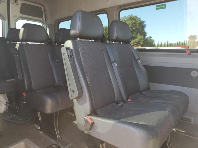 WDZPE7CC9D5805230 - 2013 MERCEDES-BENZ SPRINTER 2500 SILVER photo 11