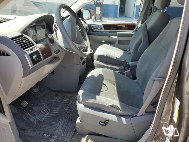 2A4RR5D13AR351922 - 2010 CHRYSLER TOWN & COU TOURING GRAY photo 7