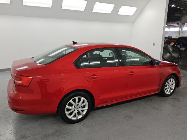 3VWD17AJ4FM253260 - 2015 VOLKSWAGEN JETTA SE RED photo 3