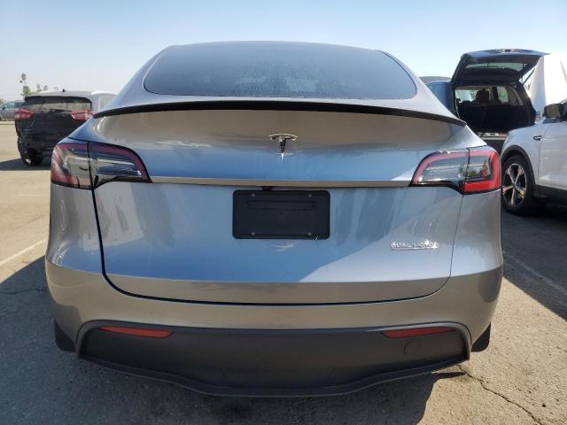 7SAYGDEF4RA300531 - 2024 TESLA MODEL Y SILVER photo 6