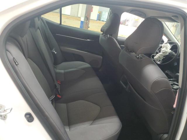 4T1C11AKXRU881100 - 2024 TOYOTA CAMRY LE WHITE photo 10