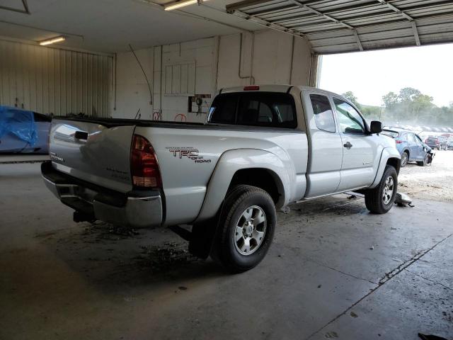 5TETU62N25Z094810 - 2005 TOYOTA TACOMA PRERUNNER ACCESS CAB SILVER photo 3