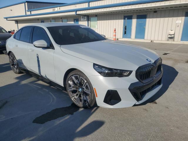 WBY33FK06RCT06263 - 2024 BMW I5 EDRIVE 40 GRAY photo 4