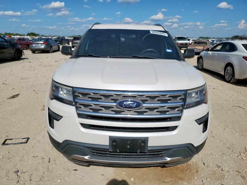 1FM5K7D86JGB07616 - 2018 FORD EXPLORER XLT WHITE photo 5