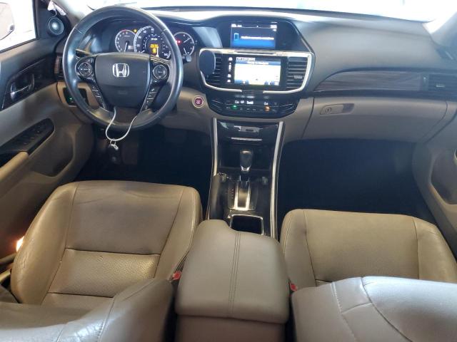 1HGCR3F93HA036122 - 2017 HONDA ACCORD TOURING WHITE photo 8