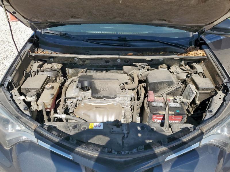 JTMZFREV9HJ144294 - 2017 TOYOTA RAV4 LE رمادي صورة 12