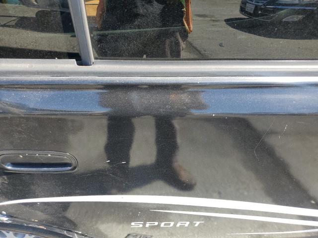 JTLKT324540156370 - 2004 TOYOTA SCION XB 黑色 照片 10