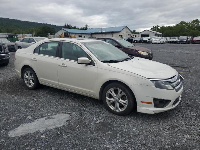 3FAHP0HA6CR429276 - 2012 FORD FUSION SE WHITE photo 4