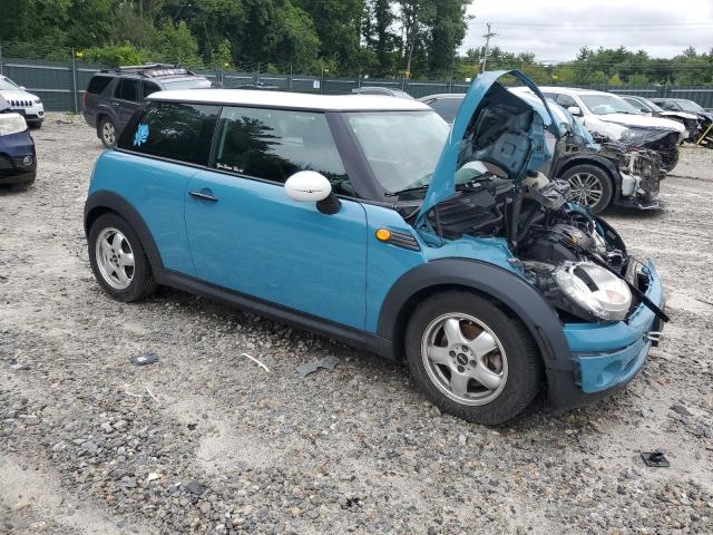 WMWMF3C59ATZ24118 - 2010 MINI COOPER BLUE photo 4