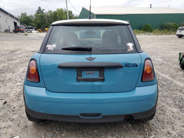 WMWMF3C59ATZ24118 - 2010 MINI COOPER BLUE photo 6