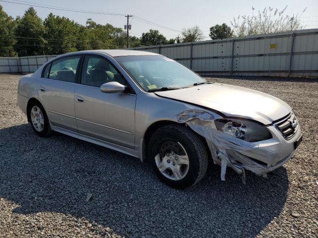 1N4AL11DX3C333043 - 2003 NISSAN ALTIMA BASE SILVER photo 4