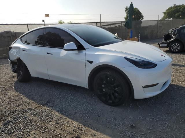 7SAYGAEE2PF856195 - 2023 TESLA MODEL Y Սպիտակ լուսանկար 4