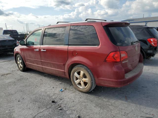 2C4RVADG5CR390464 - 2012 VOLKSWAGEN ROUTAN SEL PREMIUM RED photo 2