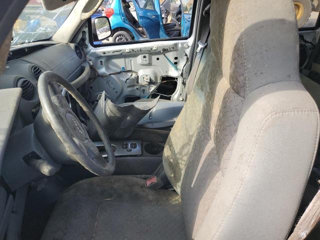 1J4GK38K65W549748 - 2005 JEEP LIBERTY RENEGADE 银色 照片 7