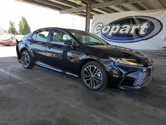 4T1DBADK6SU514861 - 2025 TOYOTA CAMRY XSE Schwarz Foto 4