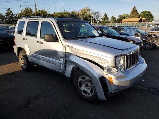 1C4PJLFK8CW107109 - 2012 JEEP LIBERTY JET SILVER photo 4