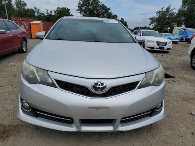 4T1BF1FK0CU083069 - 2012 TOYOTA CAMRY BASE WHITE photo 5