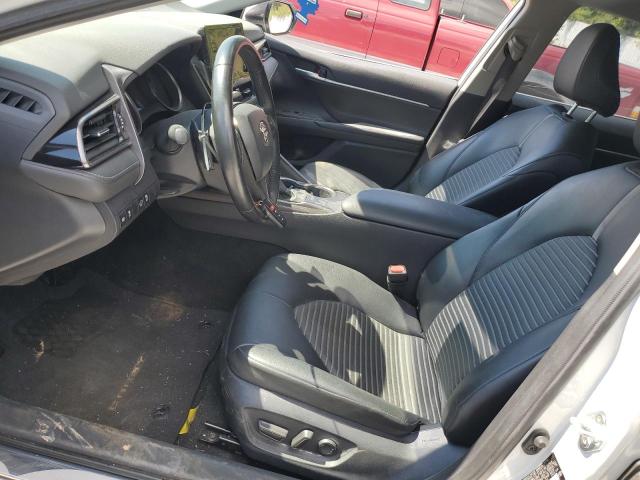 4T1T11AK4PU148554 - 2023 TOYOTA CAMRY SE NIGHT SHADE WHITE photo 7