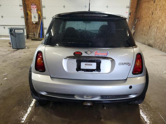 WMWRE33464TD89966 - 2004 MINI COOPER S SILVER photo 6