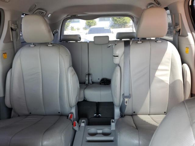 5TDYK3DC6CS271780 - 2012 TOYOTA SIENNA XLE 白色 照片 10