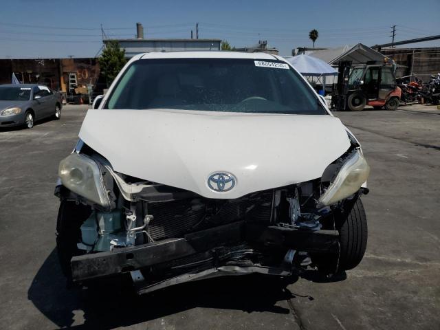 5TDYK3DC6CS271780 - 2012 TOYOTA SIENNA XLE 白色 照片 5