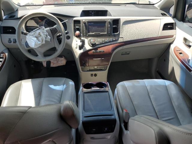 5TDYK3DC6CS271780 - 2012 TOYOTA SIENNA XLE 白色 照片 8