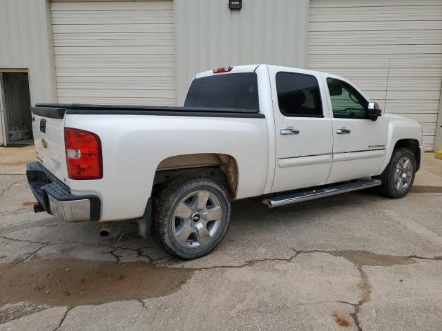 3GCPKSE31BG315735 - 2011 CHEVROLET SILVERADO K1500 LT WHITE photo 3