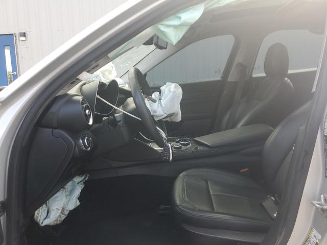 ZARFAEDN0H7529693 - 2017 ALFA ROMEO GIULIA Q4 银色 照片 7