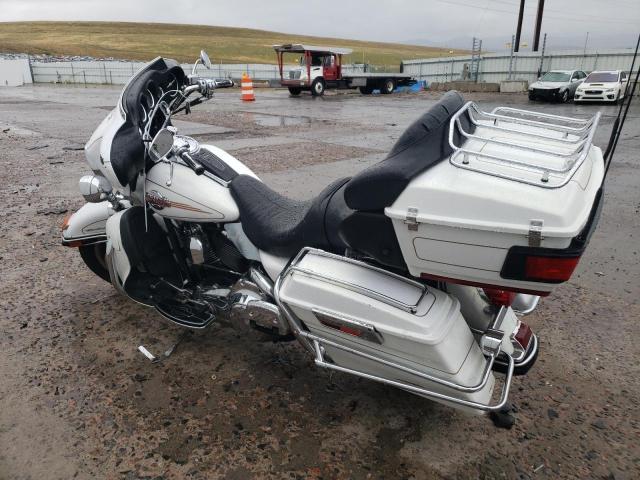 1HD1FC4157Y643784 - 2007 HARLEY-DAVIDSON FLHTCUI 白色 照片 3