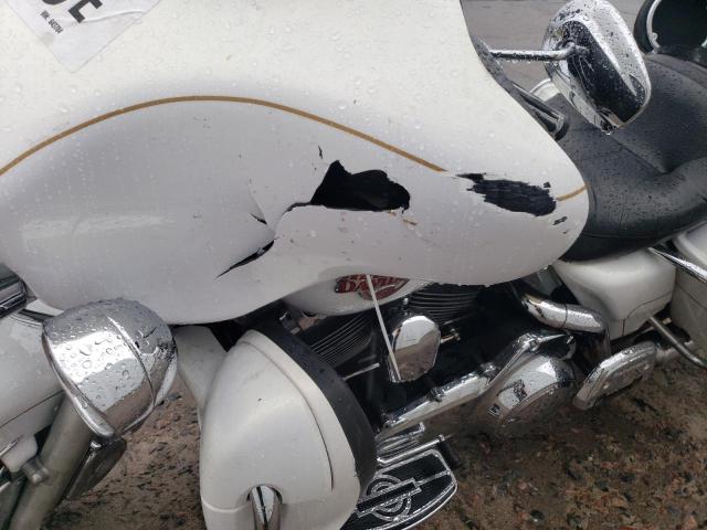 1HD1FC4157Y643784 - 2007 HARLEY-DAVIDSON FLHTCUI 白色 照片 9