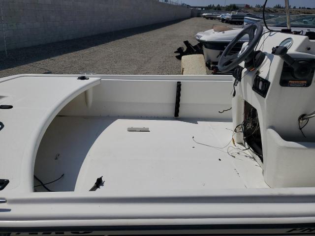 BUJ91275L516 - 2016 MAKO SKIFF WHITE photo 6