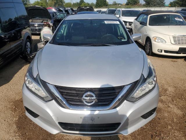 1N4AL3AP3GC215282 - 2016 NISSAN ALTIMA 2.5 SILVER photo 5