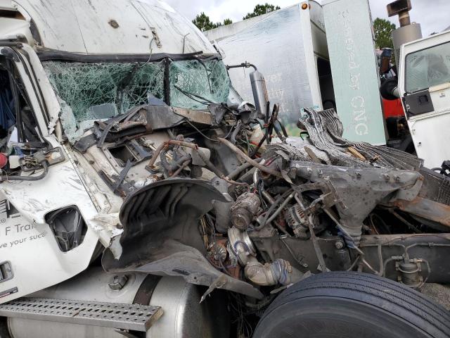 1FUJA6CK67DY61518 - 2007 FREIGHTLINER CONVENTION COLUMBIA WHITE photo 9